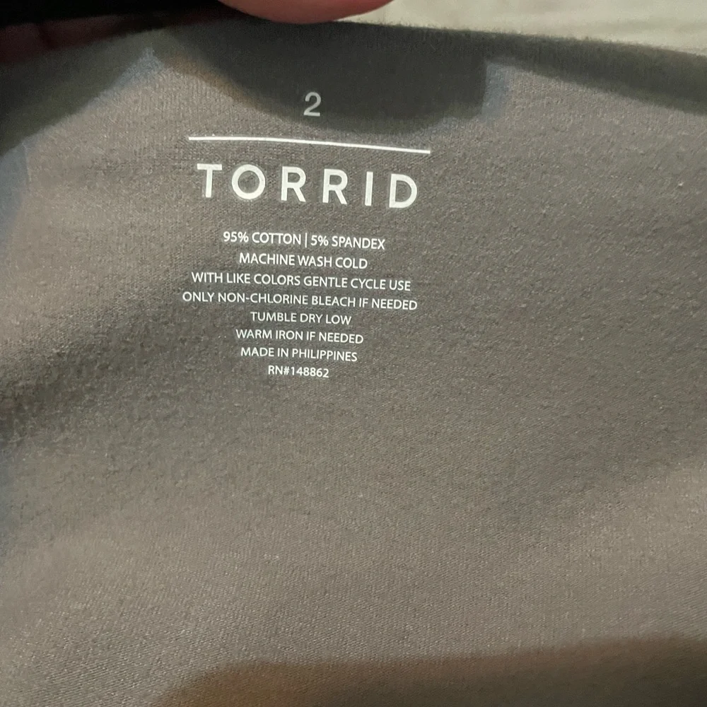 Torrid top - Picture 2 of 2